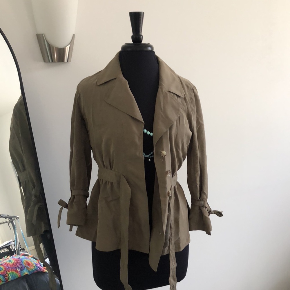 Banana Republic Dress Top - Picture 2 of 7